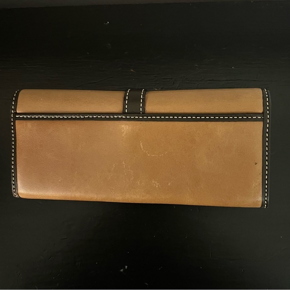 Coach SoHo Tan Leather Wallet/Case with Buckle - Picture 2 of 8
